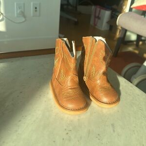 Wee Squeak baby cowboy boots
